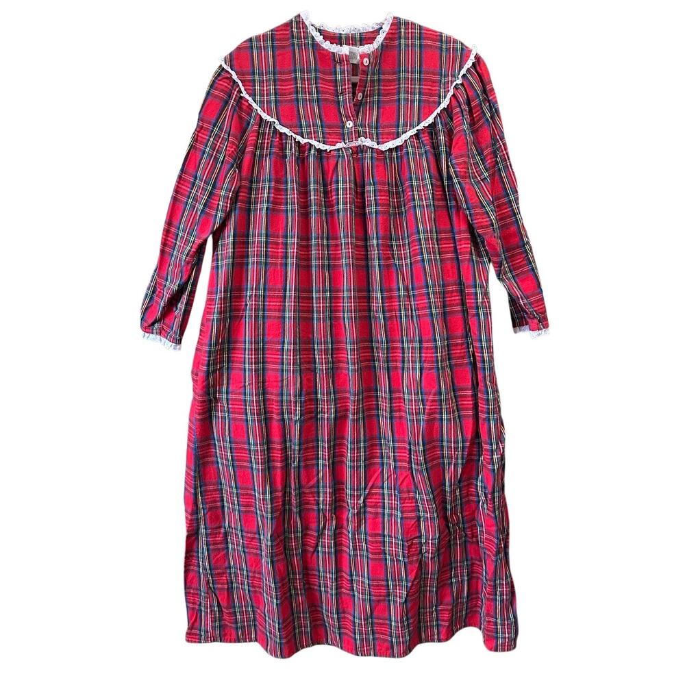 BellePointe Long Nightgown Plaid Flannel Medium Christmas Eyelet Trim Vintage‎